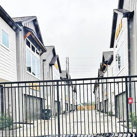 Вилла Modern Style Relaxation In Houston, Texas Экстерьер фото